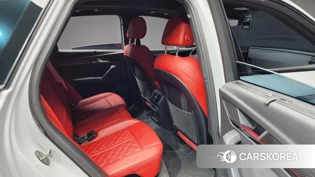 Audi SQ5 (FY) 2021 Белый из Кореи, фото 3