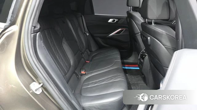 BMW X6 (G06) 2022 Песочный из Кореи, фото 3