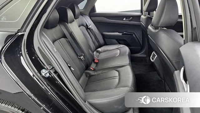 Kia K5 3rd generation 2023 Черный из Кореи, фото 3