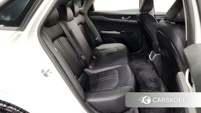 Kia K5 3rd generation 2022 Белый из Кореи, фото 3