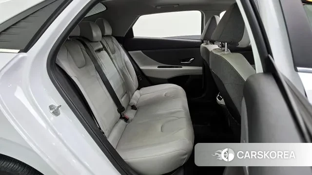 Hyundai Avante (CN7) 2022 Белый из Кореи, фото 3