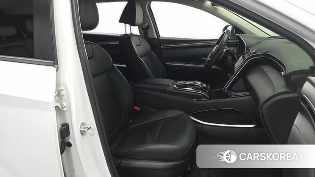 Hyundai Tucson (NX4) 2021 Белый из Кореи, фото 3