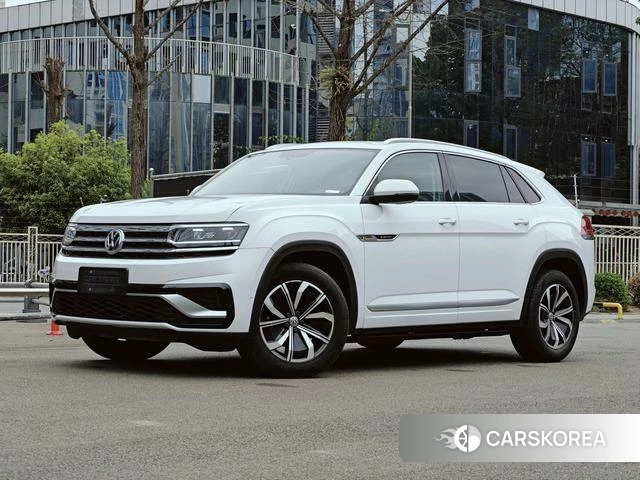 Volkswagen Tourang 2021 Белый из Китая, фото 3