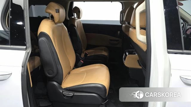 Kia Carnival 4th generation 2022 Белый из Кореи, фото 3