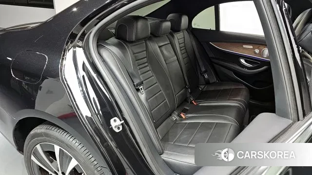 Mercedes-Benz E-Class W213 2020 Черный из Кореи, фото 3