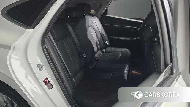Hyundai Sonata (DN8) 2022 Белый из Кореи, фото 3