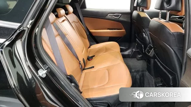 Kia Sportage 5th Generation 2023 Черный из Кореи, фото 3