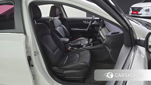 Kia Come New K3 2018 Белый из Кореи, фото 3