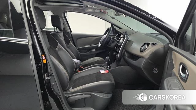 Renault Korea (Samsung) Clio 2018 Черный из Кореи, фото 3