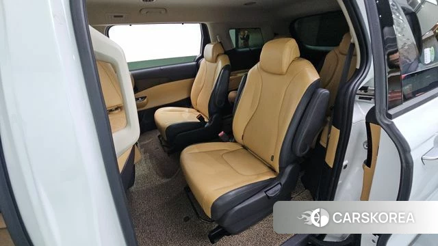 Kia Carnival 4th generation 2023 Белый из Кореи, фото 3