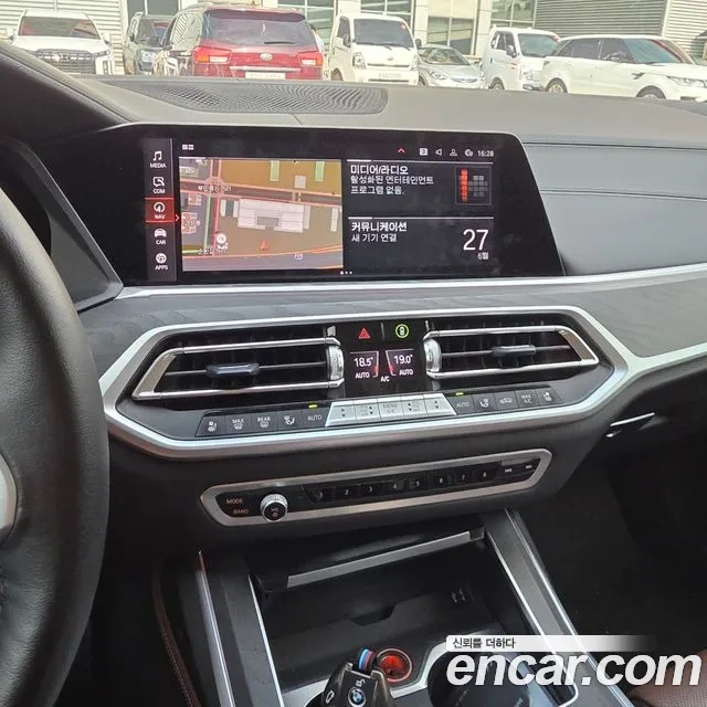 BMW X7 (G07) id 2868406 из Кореи 3