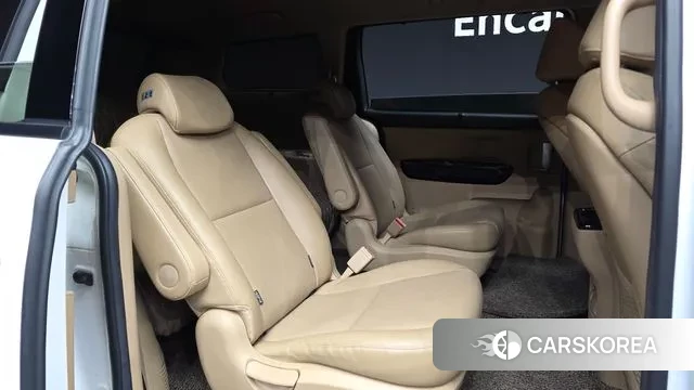 Kia The New Carnival 2019 Белый из Кореи, фото 3