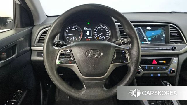 Hyundai Avante AD 2018 Белый из Кореи, фото 3