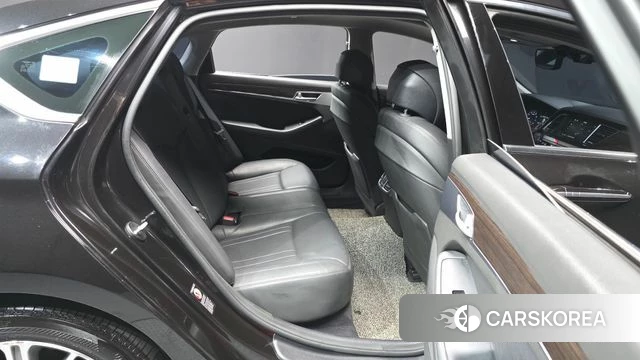 Genesis G80 2018 Черный из Кореи, фото 3