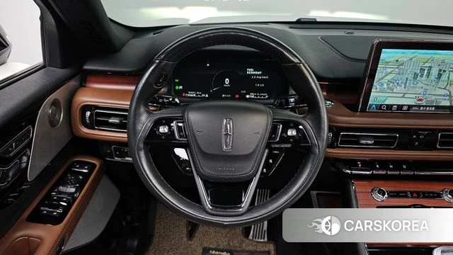 Lincoln Aviator 2nd generation 2021 Белый из Кореи, фото 3