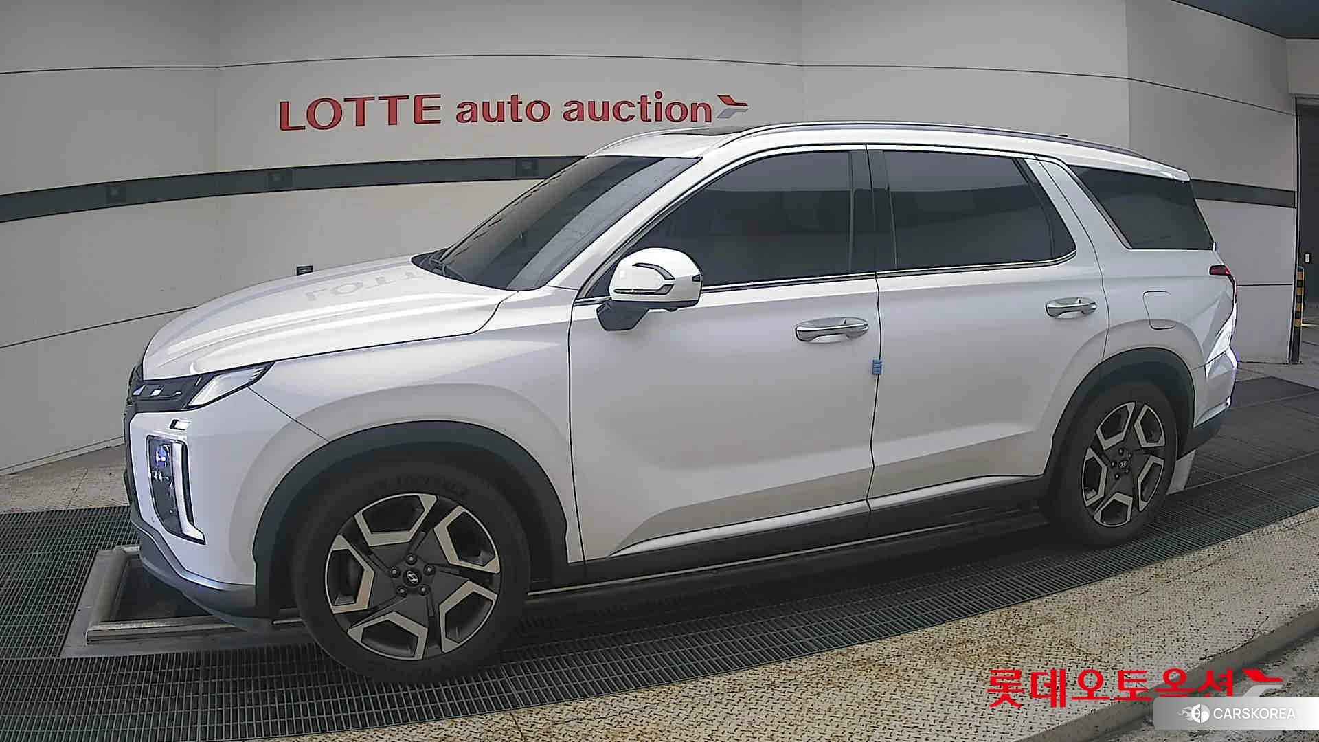 Hyundai Palisade 2023 Белый из Кореи, фото 3