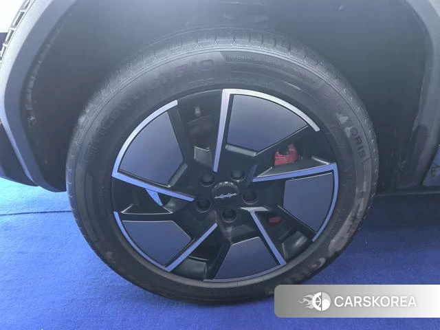 Leopard Titanium 3 2025 Белый из Китая, фото 3