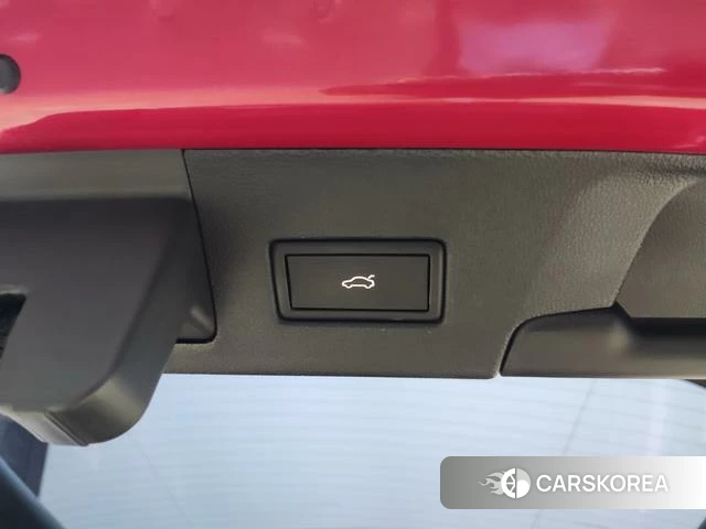 Volkswagen Lingdu 2022 Красный из Китая, фото 3