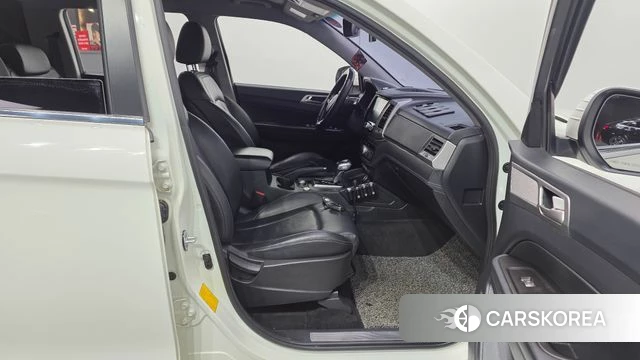 Ssangyong Rexton Sports 2019 Белый из Кореи, фото 3