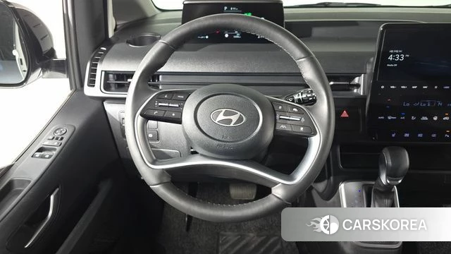 Hyundai Staria 2025 Белый из Кореи, фото 3
