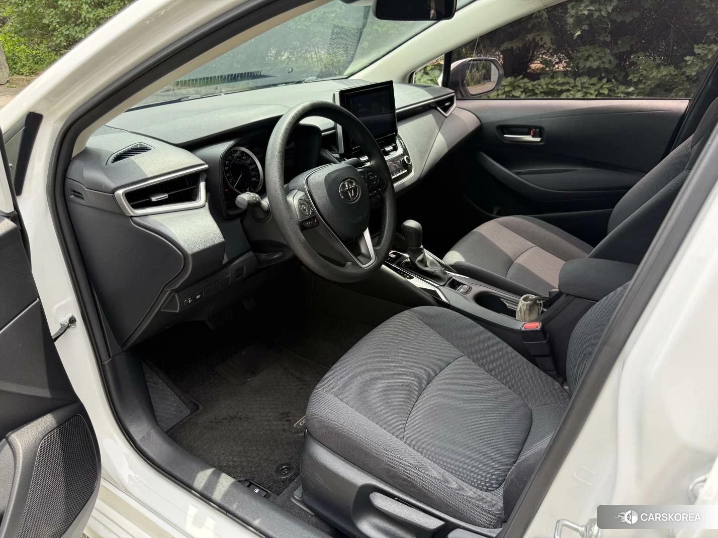 Toyota Corolla 2021 Белый из Китая, фото 3