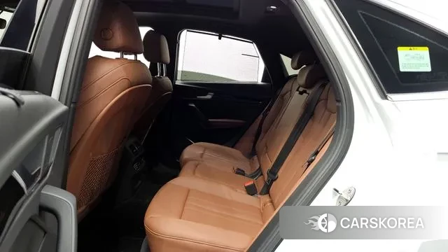 Audi Q5 (FY) 2022 Белый из Кореи, фото 3