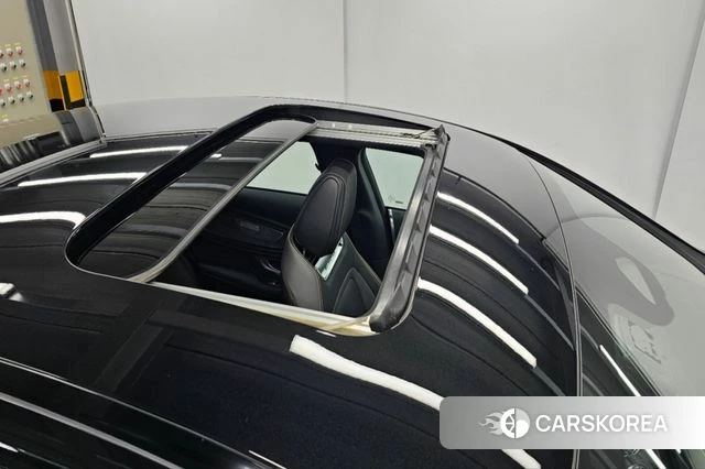 Mercedes-Benz AMG GT 2025 Черный из Кореи, фото 3