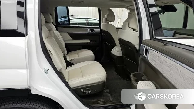 Hyundai Santa Fe (MX5) 2023 Белый из Кореи, фото 3