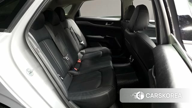 Kia The New K5 3rd generation 2025 Серебристо-серый из Кореи, фото 3