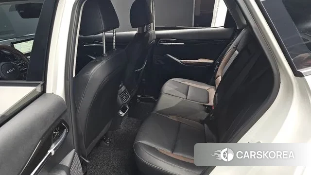 Kia Seltos 2022 Белый из Кореи, фото 3