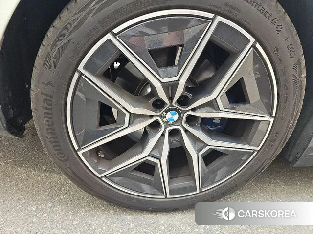 BMW 5 Series (G60) 2025 Белый из Кореи, фото 3