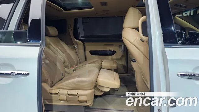 Kia The New Carnival id 2431502 из Кореи 3