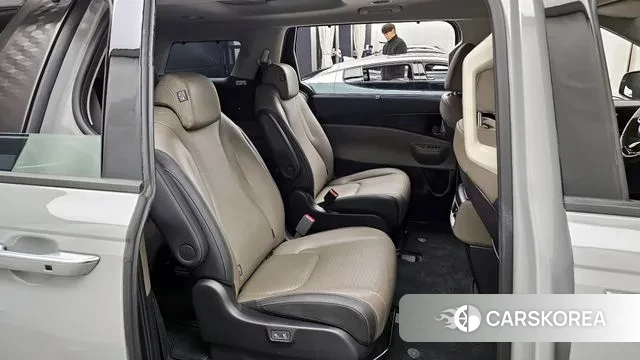 Kia The New Carnival 4th Generation 2024 Серый из Кореи, фото 3