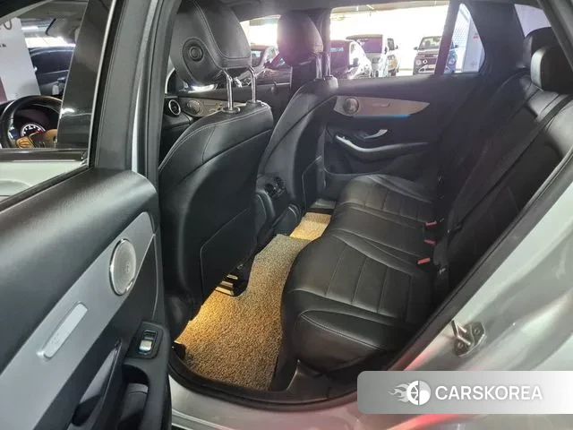 Mercedes-Benz GLC-Class X253 2018 Серебряный из Кореи, фото 3