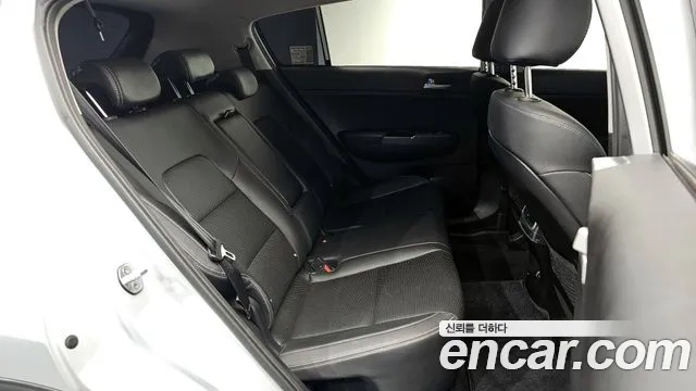 Kia Sportage The Bold 2020 Серебристо-серый из Кореи, фото 3