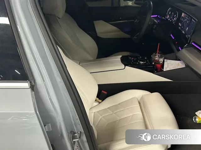 BMW 5 Series (G60) 2024 Серый из Кореи, фото 3