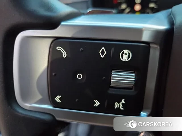 Land Rover Discovery 5 2024 Черный из Кореи, фото 3