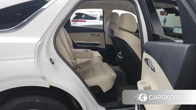 Genesis GV70 2021 Белый из Кореи, фото 3