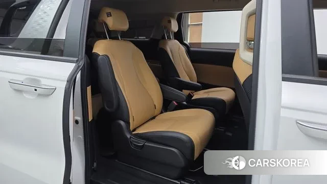 Kia Carnival 4th generation 2022 Белый из Кореи, фото 3