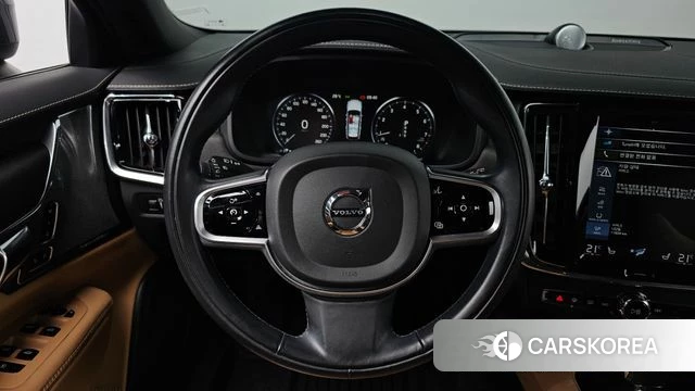 Volvo V90 Cross-Country 2019 Серый из Кореи, фото 3