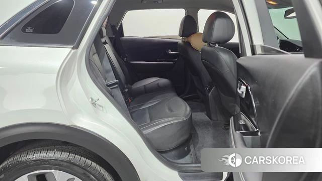 Kia Niro EV 2021 Белый из Кореи, фото 3