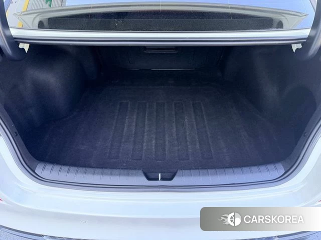 Kia The New K5 2nd generation 2018 Белый из Кореи, фото 3