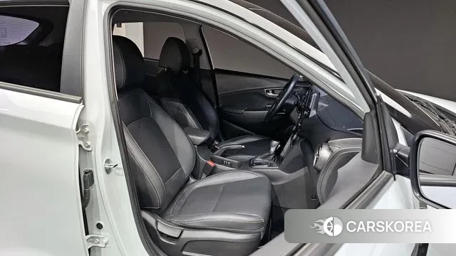 Hyundai Kona 2019 Белый из Кореи, фото 3