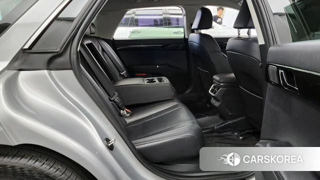 Hyundai Grandeur (GN7) 2025 Серебряный из Кореи, фото 3