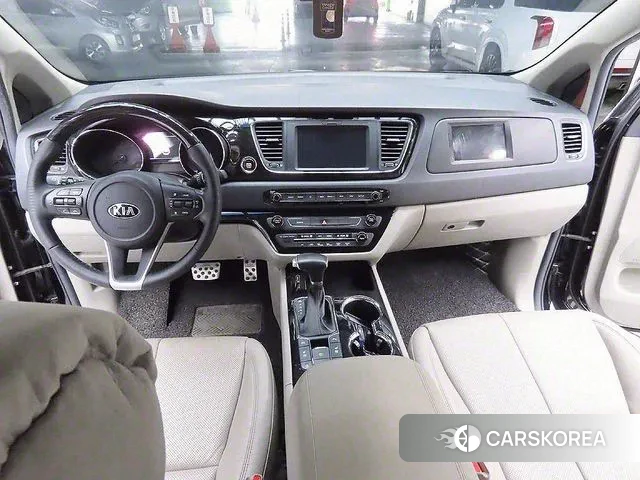 Kia The New Carnival 2018 Черный из Кореи, фото 3