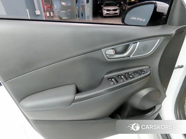 Hyundai Kona Electric 2019 Белый из Кореи, фото 3