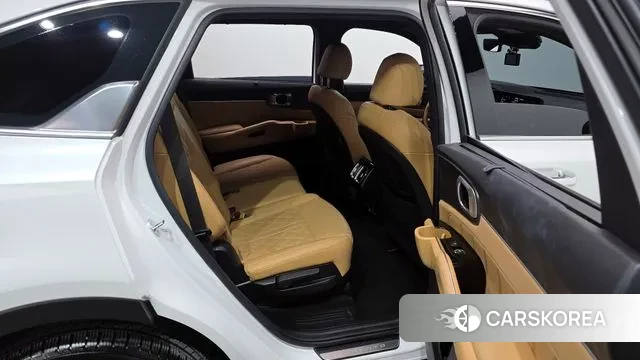 Kia Sorento 4th Generation 2023 Белый из Кореи, фото 3