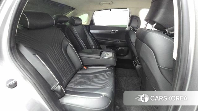Genesis G80 (RG3) 2022 Серебристо-серый из Кореи, фото 3