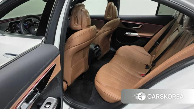 Mercedes-Benz E-Class W214 2025 Белый из Кореи, фото 3