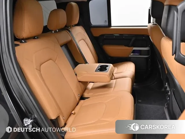 Land Rover Defender (L663) 2022 Черный из Кореи, фото 3